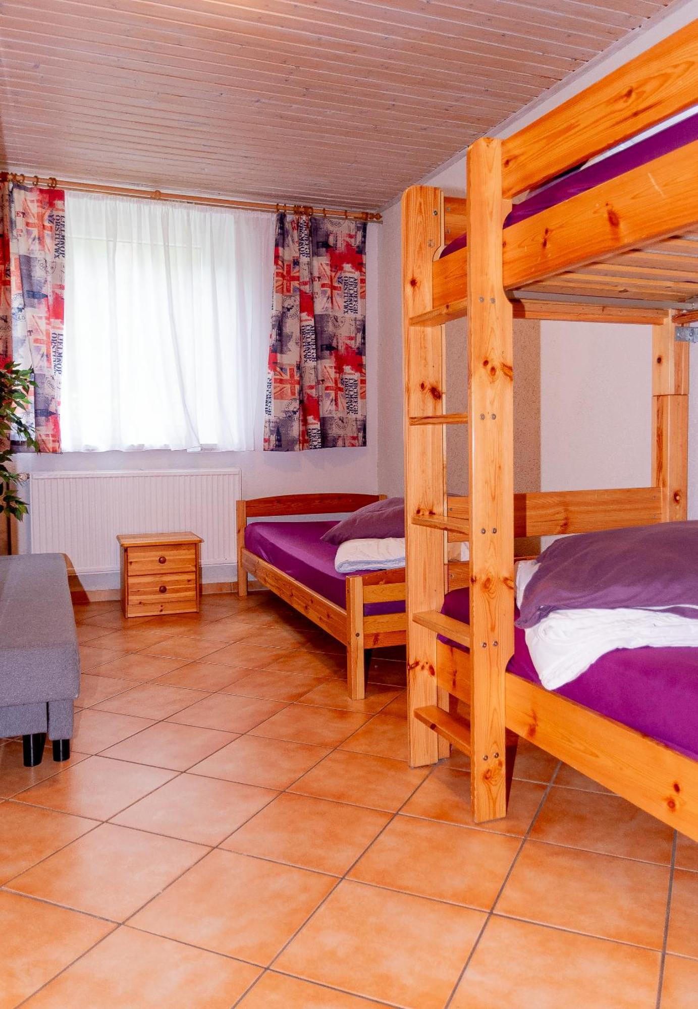 Apartment -waldhaus-fewo 4 *